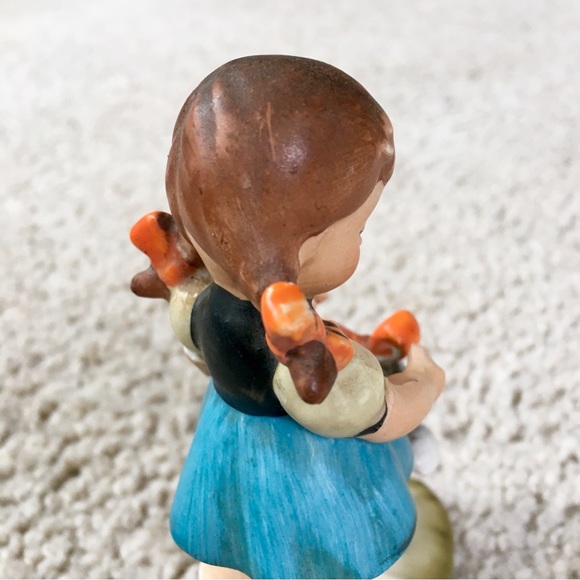 Vintage 1950s Arnart 5th Ave GIRL AND DOG Hand Painted Porcelain Figurine 4 3/8” - Picture 10 of 12